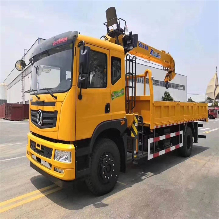 修武附近找一辆随车吊出租